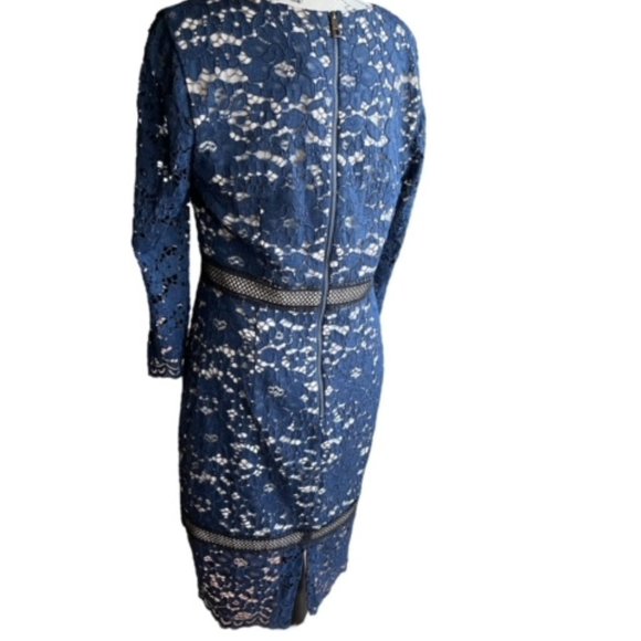 Vince Camuto - Picture 6 of 7